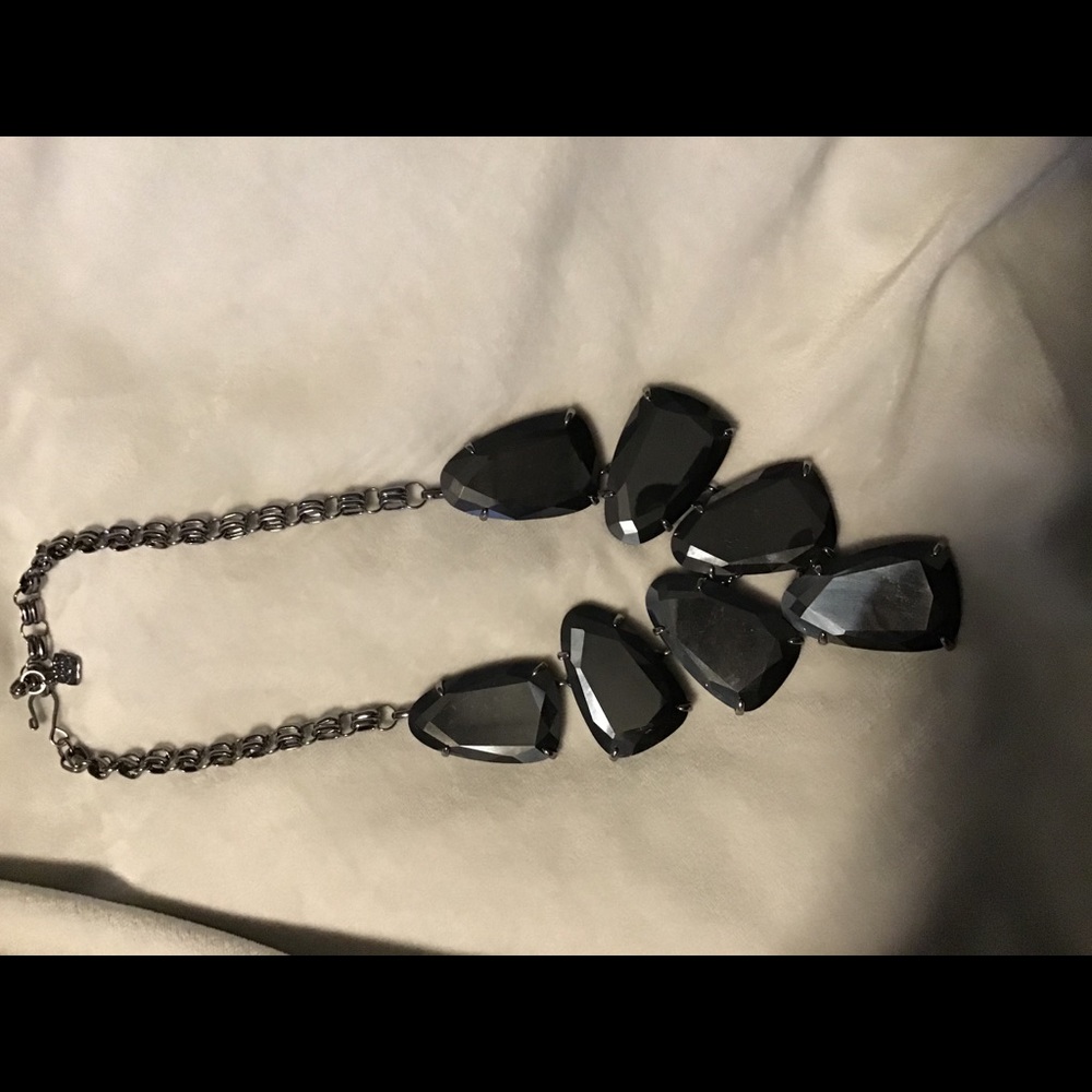 Kendra Scott unique statement necklace
